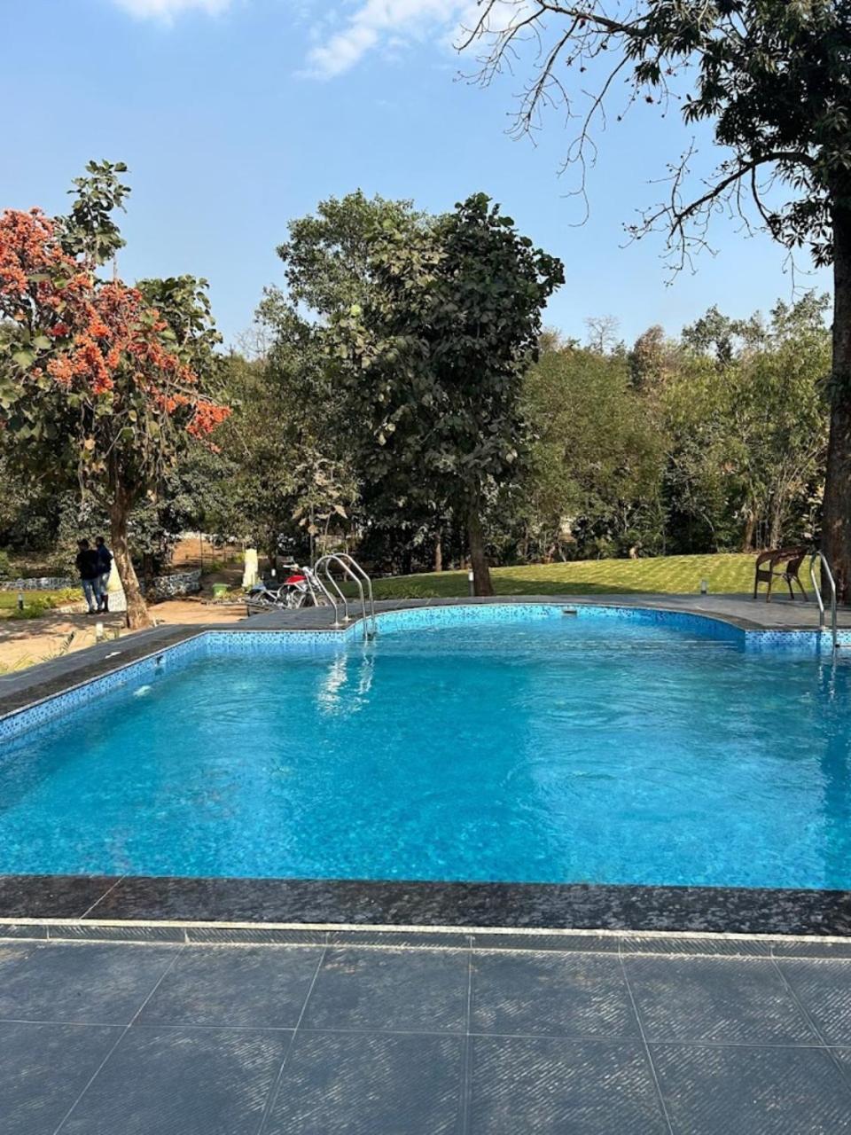 Grand Celebration Resort Neral Bagian luar foto